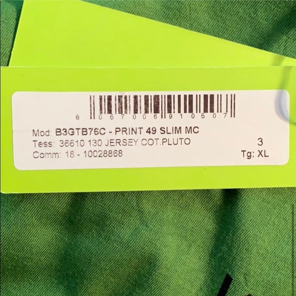 BRAND NEW!
NEVER BEEN WORN!
PRISTINE CONDITION!
NWT! - Picture 6 of 6